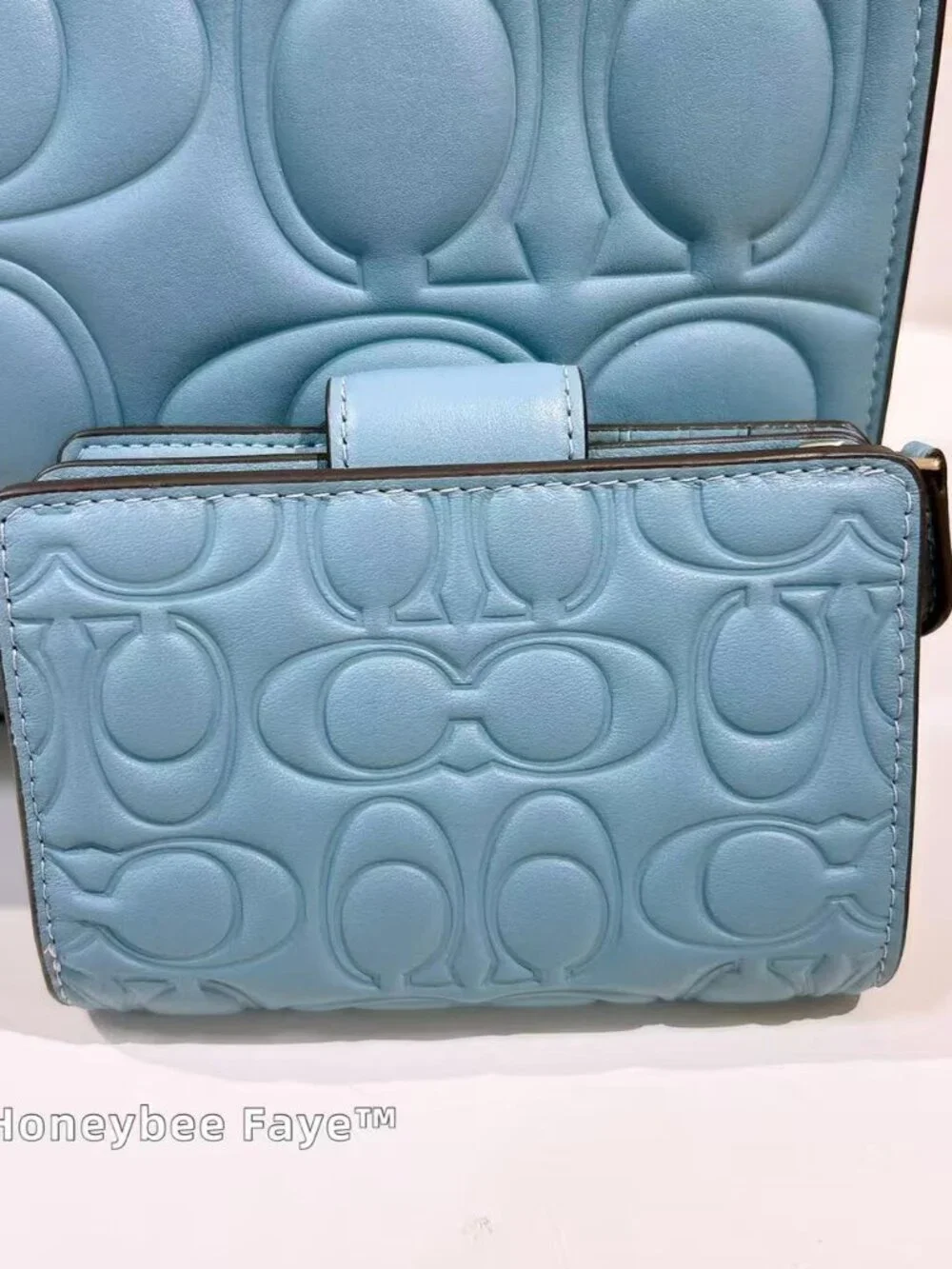 Maggie Tote Bag & Medium Corner Zip Wallet bundle In Signature Leather